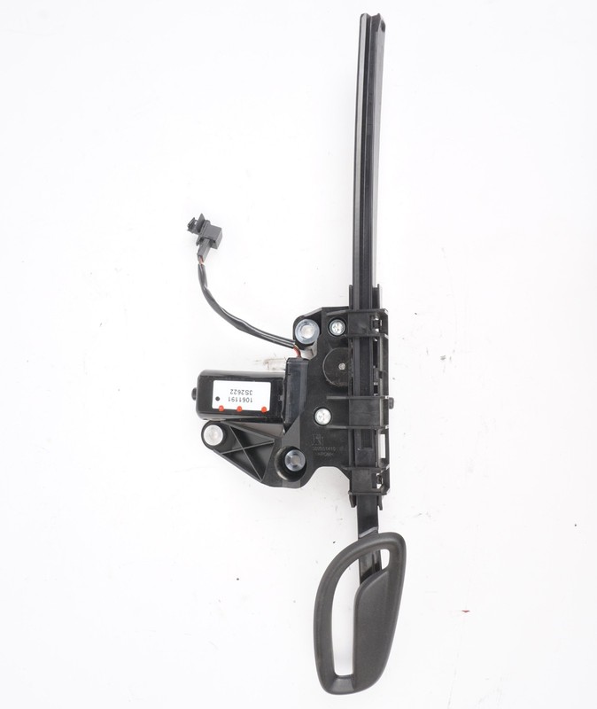 2016 - 2019 Buick Cascada Left Seat Belt Adjuster Feeder OEM