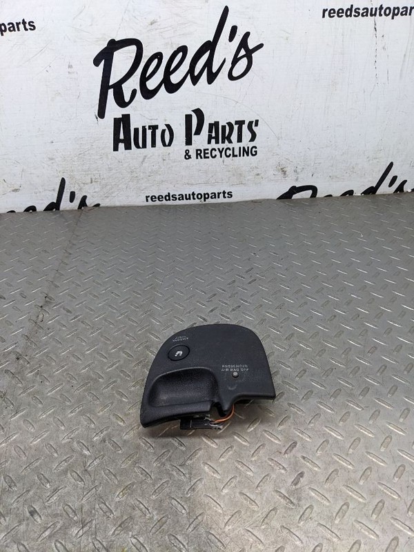 97-04 C5 Corvette Traction Control Switch W/ Bag Light 10440631 1183958