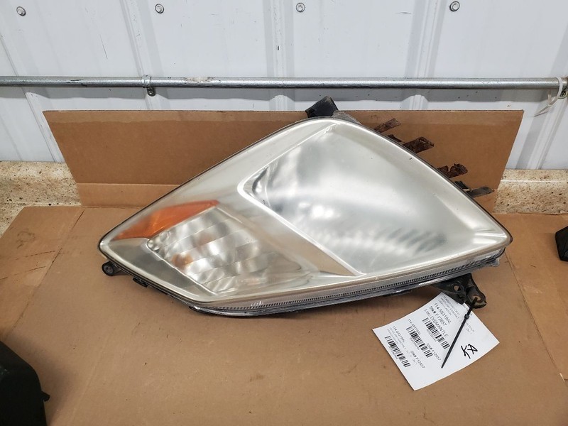 Driver Left Headlight With Xenon HID Fits 04-05 PRIUS 299344