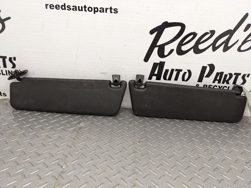 Driver/Passenger *PAIR* Interior Sun Visors Black-01A 10-15 Chevrolet Ca 1174386