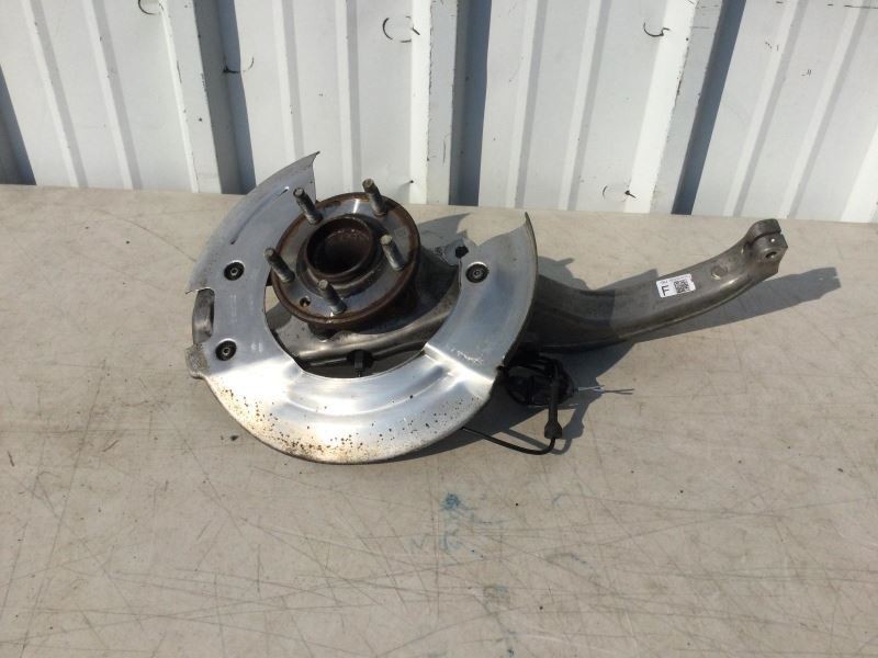 Passenger Front Spindle/Knuckle RWD Fits 17-19 JAGUAR XE 23204