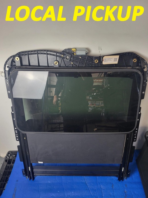 Used Oem Maserati Sunroof Sun Roof for 2014-2017 Ghibli