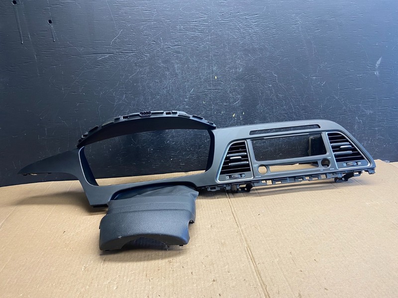 2015 to 2017 Hyundai Sonata Speedometer Cluster Bezel Trim W/ Air Vent AE4231 DG
