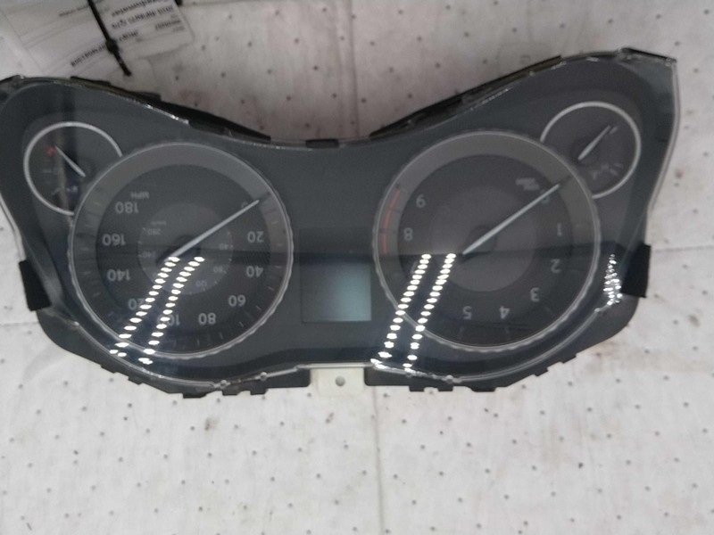 2015 INFINITI Q70 Speedometer Gauge OEM White 3.7L 123k Miles NJ25-26257-667404