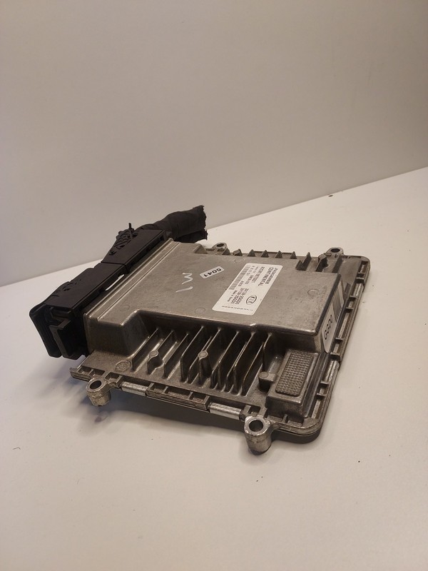 2016 2017 2018 Kia Optima 2.4L 39138-2GGD0 Engine Control Module Unit Ecm