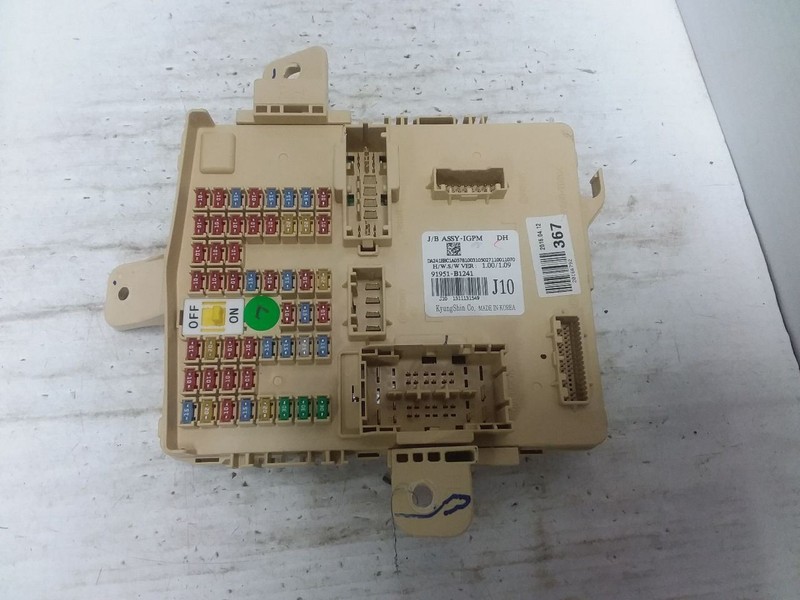 Cabin Fuse Junction Box 2017 Hyundai G80 91951-B1241