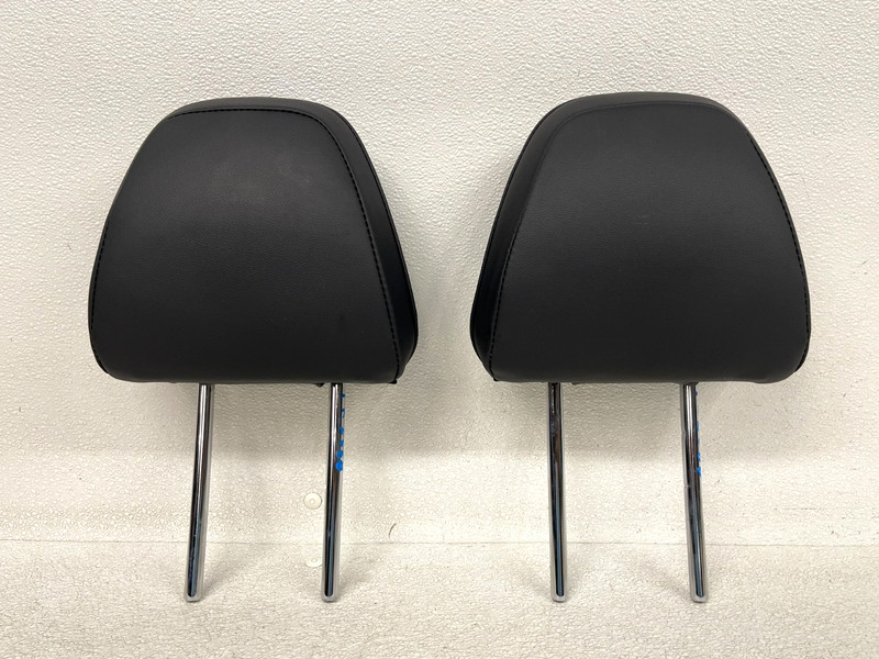 ⭐2018-2023 SUBARU CROSSTREK FRONT LEFT/RIGHT SIDE SEAT HEADREST SET OEM LOT2688