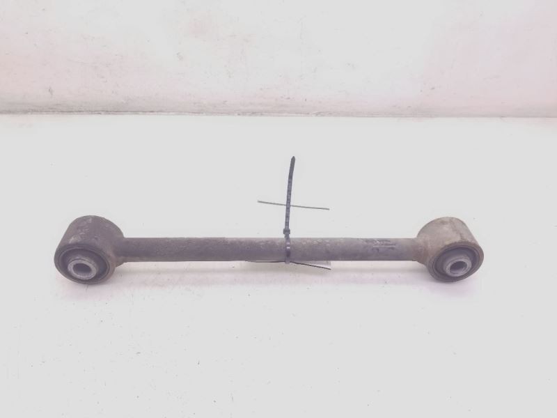 91-98 TOYOTA LAND CRUISER DRIVER SIDE REAR UPPER CONTROL ARM ASSEMBLY