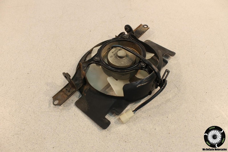 1984 Honda V65 Sabre VF1100 S ENGINE RADIATOR COOLING FAN VF 1100 VF1100S 84
