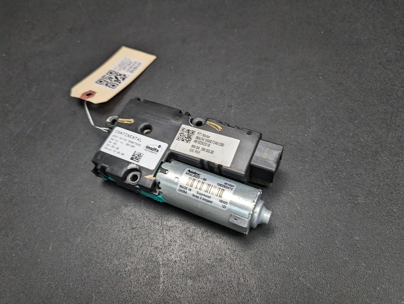 Left Sun Roof Motor 2019 Infiniti QX50 91295-5NA0A 2020 2021 2022 2023