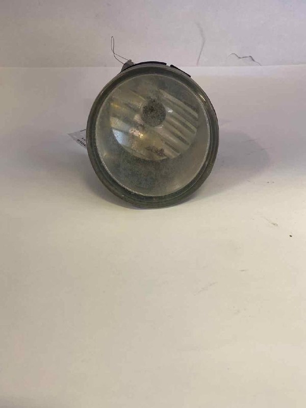 Fog Light/lamp NISSAN TITAN Right 04 05 06 07 08 09 10 11 12 13 14 15