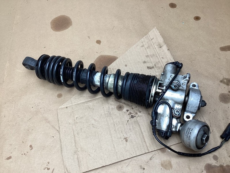 McLaren 650S 2016 Front Left Driver Suspension Strut Shock Absorber 15 - 17 #2