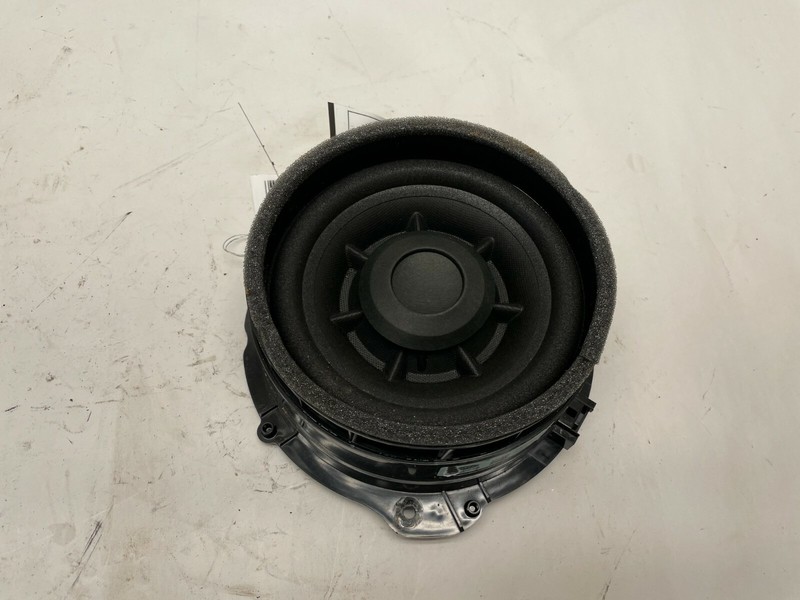 2018-2019 LAND RANGE ROVER VELAR FRONT DOOR SPEAKER J8A2-18808-EB