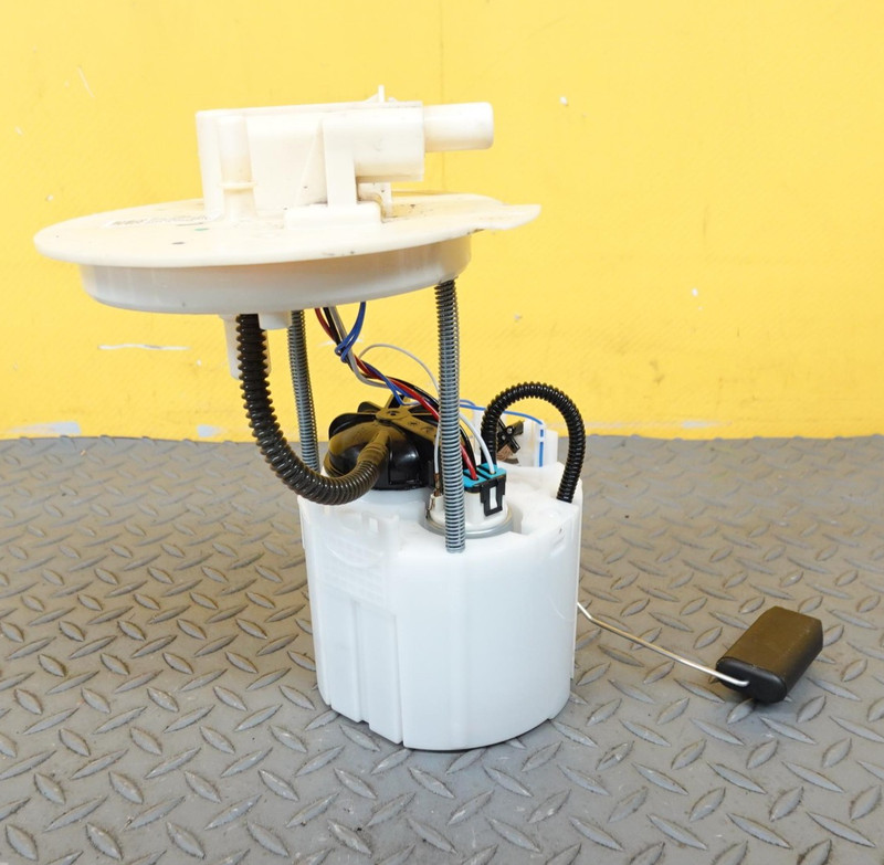 2021-2024 BUICK ENVISION GASOLINE FUEL TANK PUMP W/ LEVEL SENSOR OEM 84693356