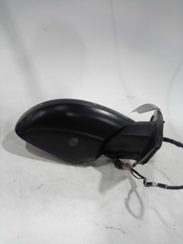 Used Right Door Mirror fits: 2015 Audi Q7 Power lighting package opt QQ1 w/blind