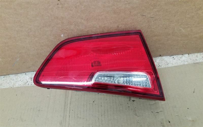 Driver Tail Light US Built Incandescent Lid Mounted Fits 14-15 OPTIMA 225165