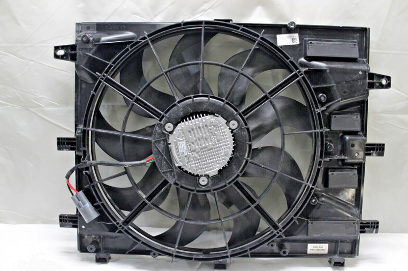 2020-2022 CHEVROLET EQUINOX FRONT RADIATOR FAN ASSEMBLY NICE OEM