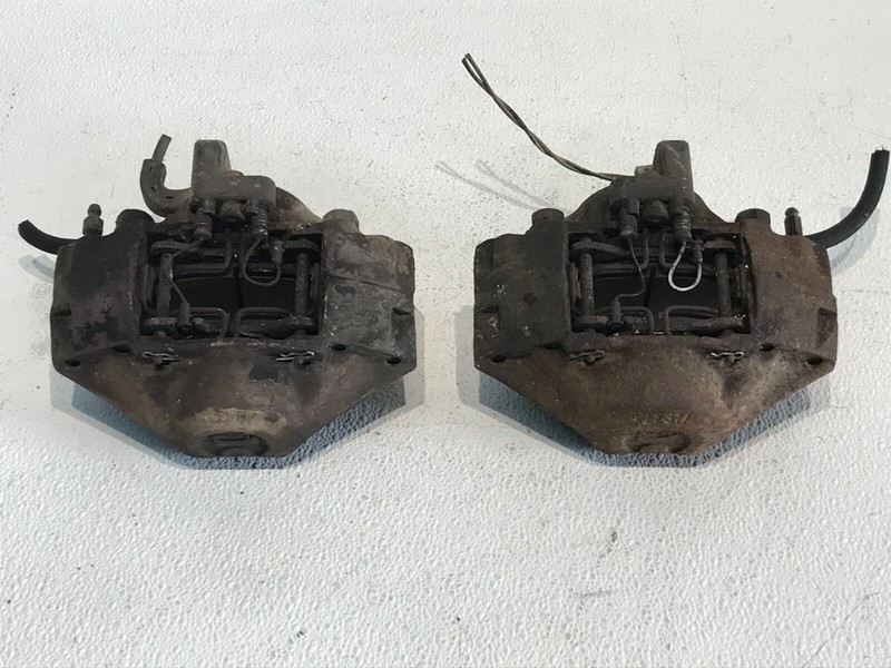 92-99 Mercedes W140 300SD S420 S320 Front Brake Calipers Right & Left Set OEM