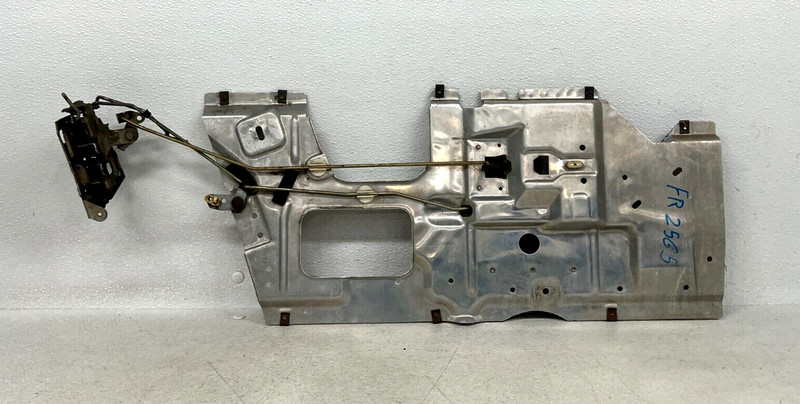 ⭐1984-1989 CHEVROLET CORVETTE C4 FRONT RIGHT SIDE INNER DOOR PANEL OEM LOT2565
