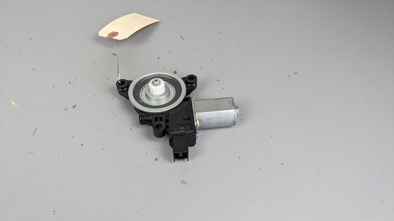 Rear Right Door Window Regulator Motor 2020 Mazda CX-5 B45C-58-58X 2017 - 2023