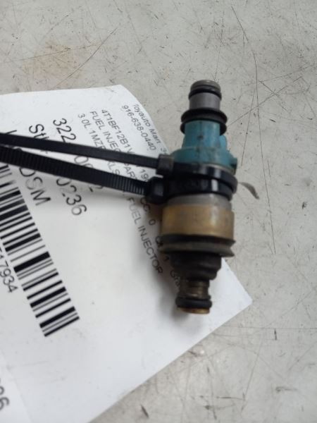 95 96 97 98 99 TOYOTA AVALON 3.0L FUEL INJECTOR 517934