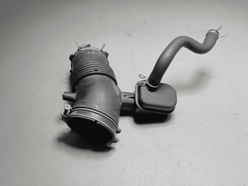 2018-2024 TOYOTA CAMRY 2.5L AIR CLEANER INTAKE DUCT HOSE PIPE TUBE RESONATOR OEM