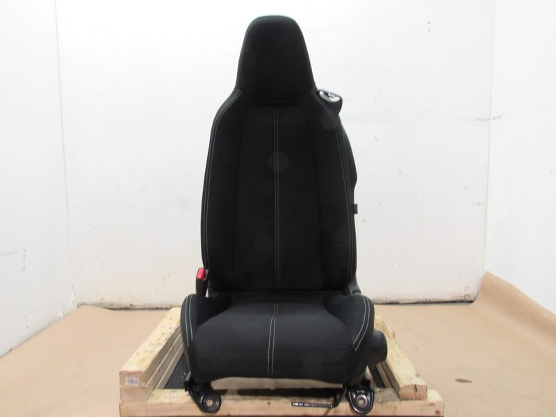 Fiat 124 Spider 2018 Front Left Driver Seat Upper Lower Cushion Assembly 15-20 |