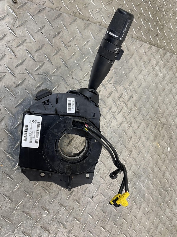 2008 2009 2010 Chrysler Town & Country Caravan Turn Signal Wiper Switch OEM