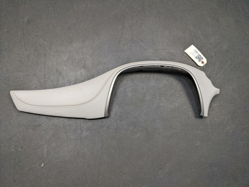 Dashboard Center Upper Trim Panel 2019 Chevrolet Trax 42506224 2017 2018 2020