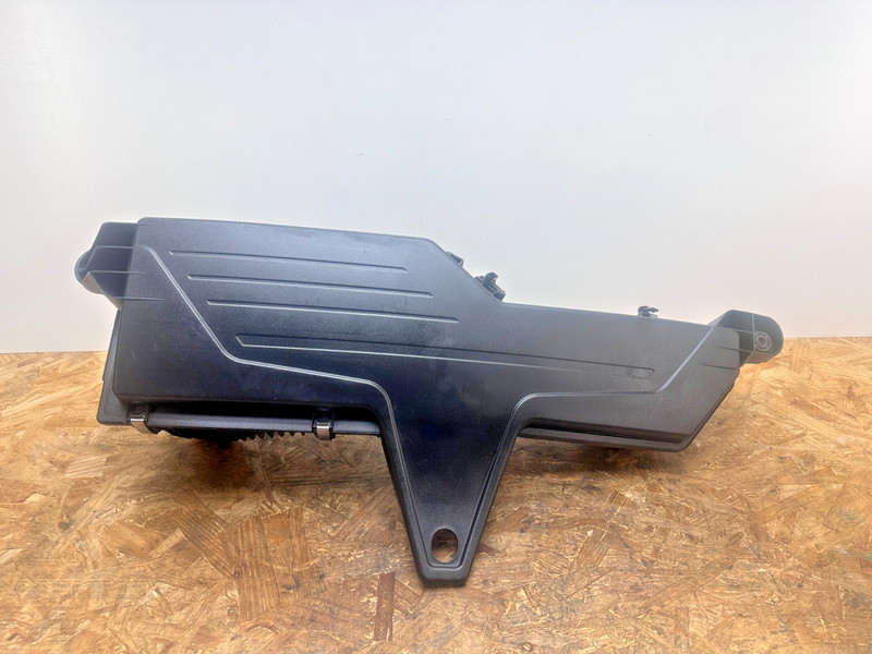12–19 BMW F20 F21 F30 F31 F32 328i N20 Engine Air Intake Silencer Filter Box OEM