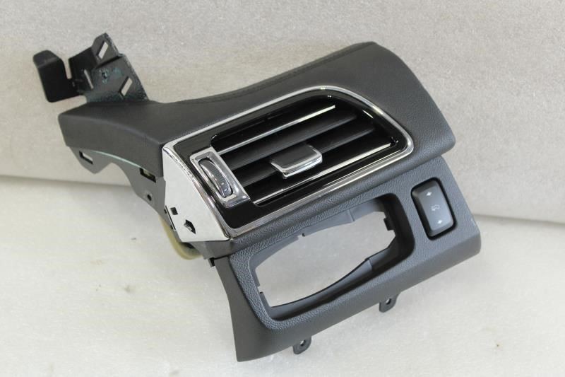 2018 2019 2020 2021 LINCOLN NAVIGATOR LEFT DASH AIR VENT JL7B-78046A04-C