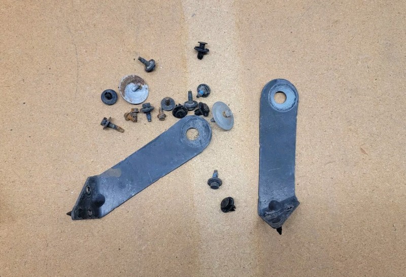 2019 2020 2021 2022 Ford Ranger Bumper Brackets Set Front Outer OEM