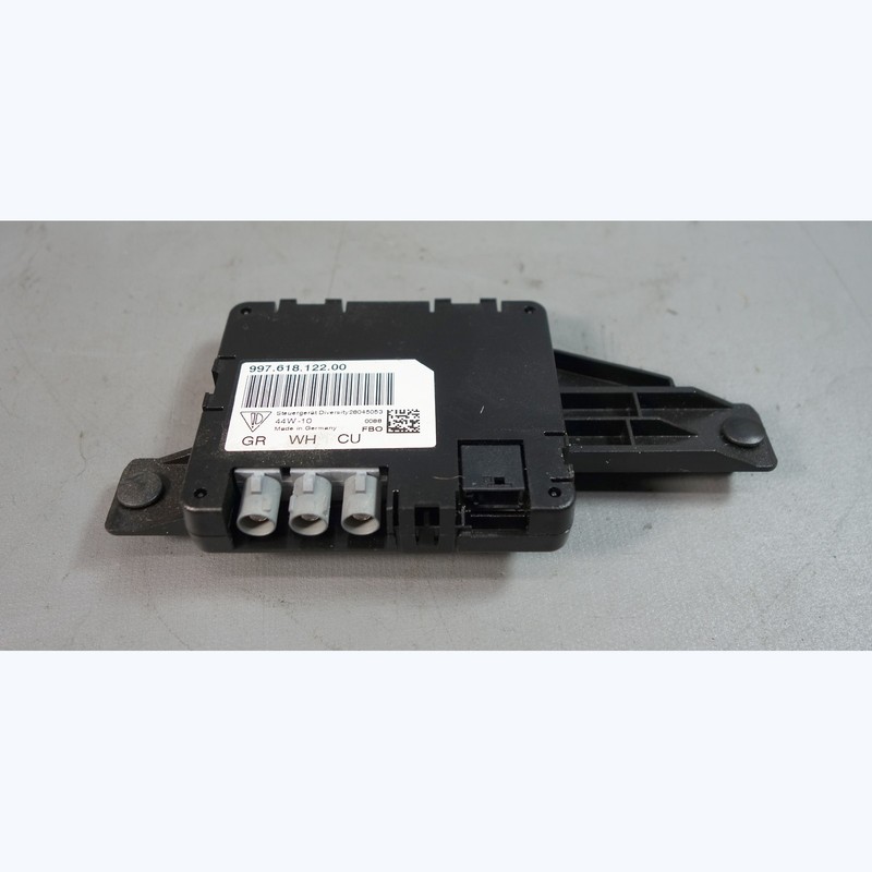 09-13 Porsche 997 911 987 Boxster Cayman Diversity Radio Antenna Amplifier OEM