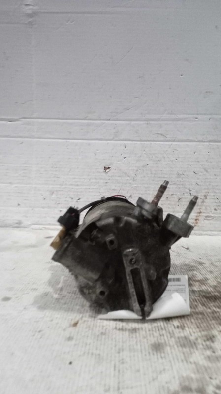 2017 Ford Focus A/C Compressor OEM F1FZ19703J 77K Miles Black