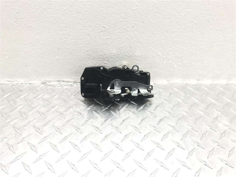 05-09 CHEVROLET EQUINOX LIFTGATE POWER LOCK ACTUATOR OEM 643.GM8L05