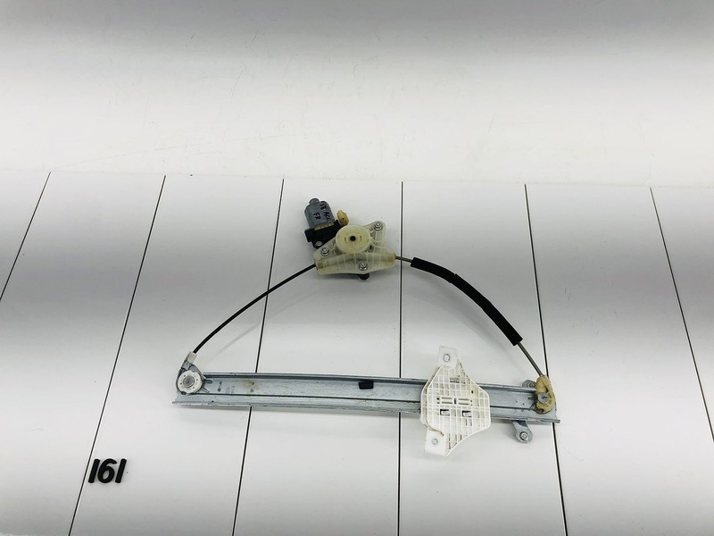 18-22 HYUNDAI ACCENT FRONT RIGHT SIDE DOOR WINDOW REGULATOR W/ MOTOR OEM