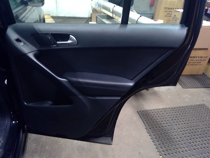 TIGUAN 2016 Passenger Right Door Trim Panel Rear 1721439