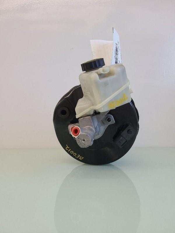 Brake Master Cylinder 204 Type C250 Coupe Fits 08-15 MERCEDES C-CLASS 580400