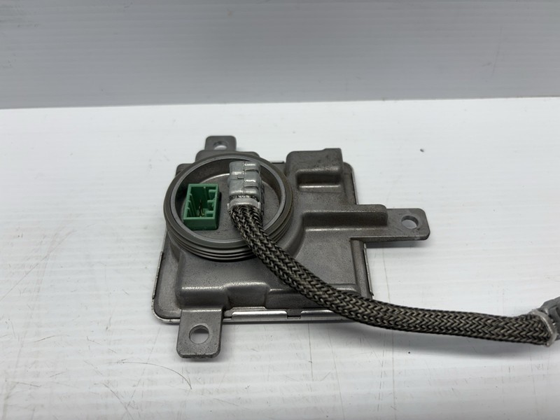 VW Audi Porsche HID Headlight Ballast Module OEM 8K0941597F