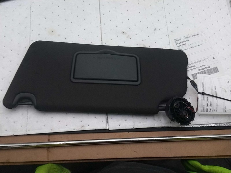 2013 Ford Explorer Silver Left Sun Visor OEM 27651 4DR SUV 102K Miles