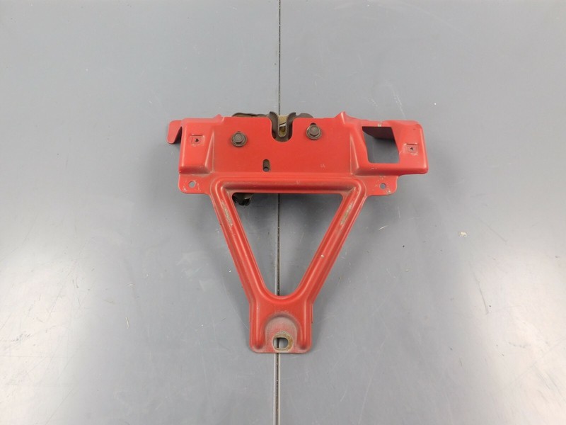 2002 98 99 00 01 Chevy Camaro Z28 Hood Latch / Bracket #5066 J3