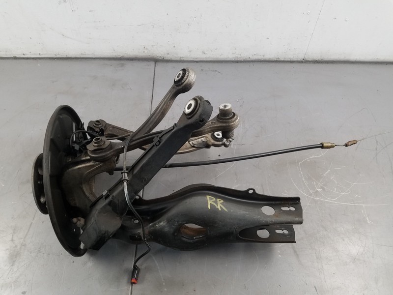 2014 Mercedes AMG CLS 63 S Right Rear Hub Knuckle Control Arms #4700 E2