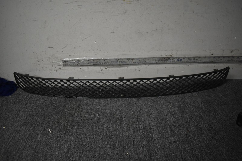 2008-2015 JAGUAR XF LOWER FRONT GRILLE FACTORY OEM