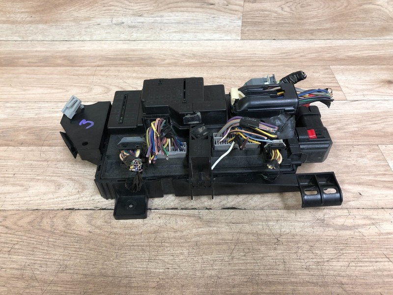 FORD F-250 F-350 OEM FRONT SAM FUSE BOX RELAY FUSES ASPEN BLOCK DIESEL 09-10