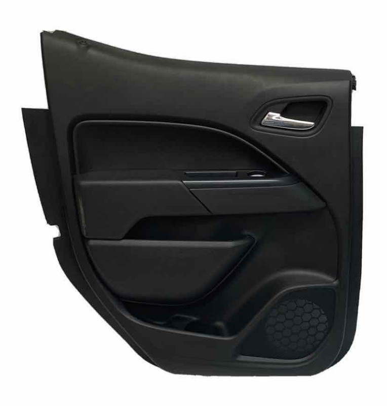 Chevy Colorado door panel trim 15 20 crew cab rear left side assy OEM84039865