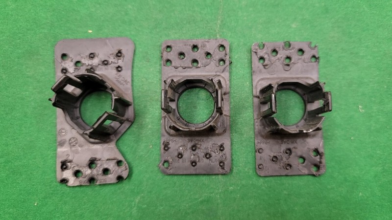 2013 - 2019 Volkswa Beetle R-line Rear Bumper Parking Sensor Holder Brackets OEM