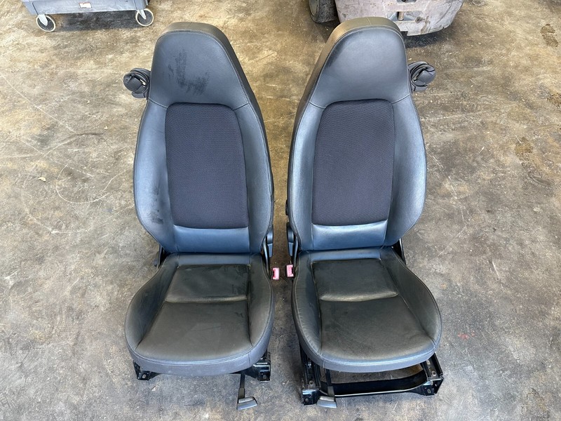 11-18 Smart Fortwo Electric FRONT LEFT & RIGHT SIDE SEATS ASSEMBLY SET PAIR OEM
