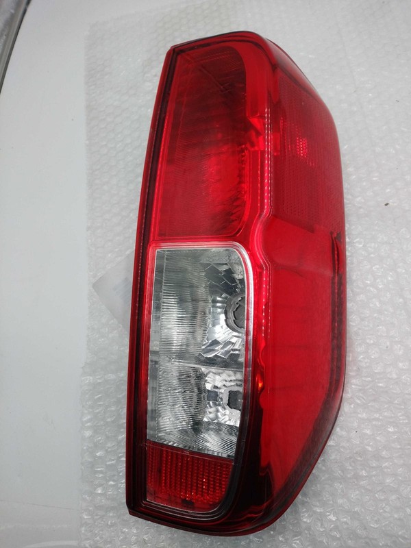 2016 Nissan Frontier Right Tail Light Assembly Black Scuffs 193271 122K Miles