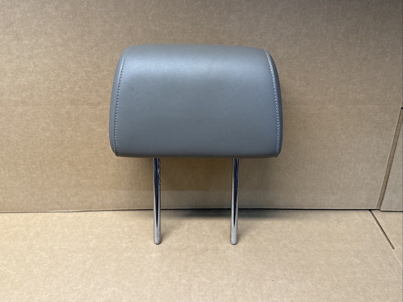 2015-2020 GMC YUKON XL TAHOE SUBURBAN Rear Third 3rd Row Headrest Gray H2Y