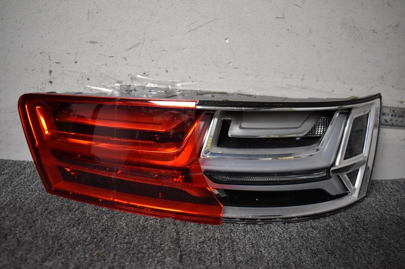 2017-2019 AUDI Q7 PREMIUM TAIL LIGHT RIGHT SIDE FACTORY OEM